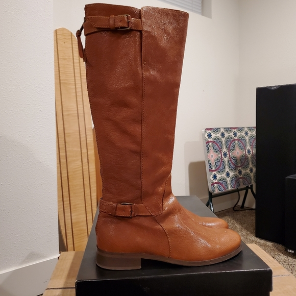 J. Crew Emmett Boots - Picture 2 of 7